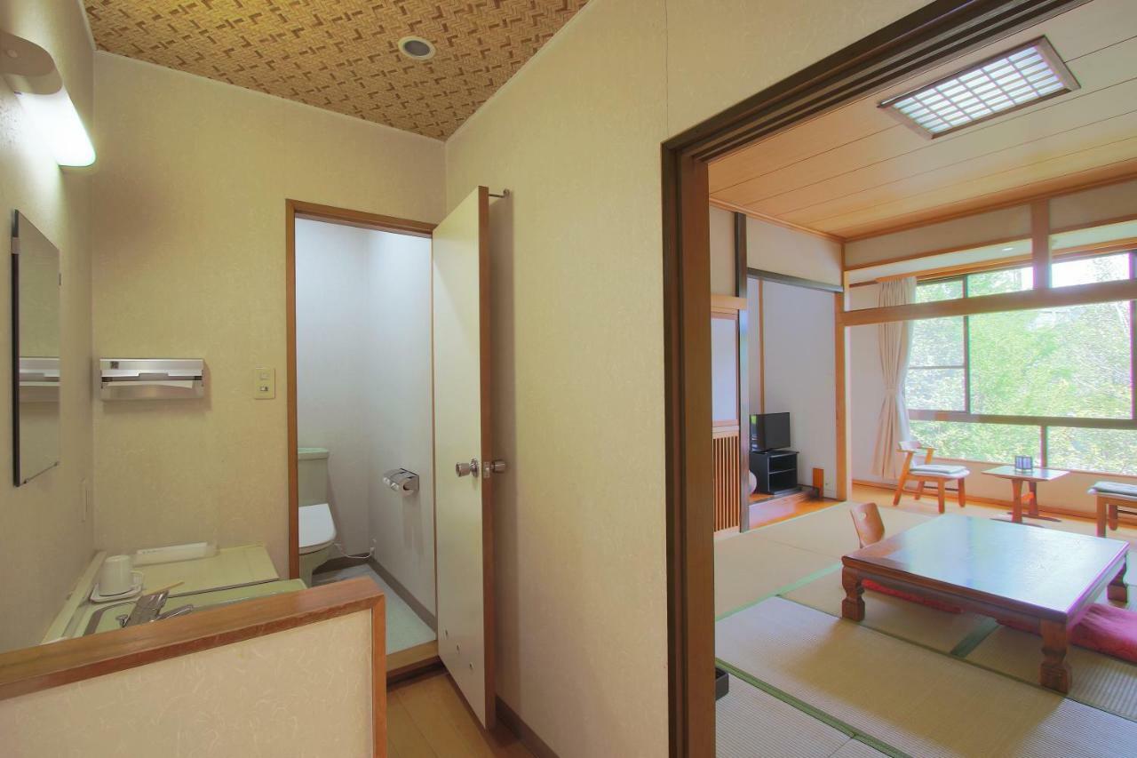 Kounso Hotell Yamanakako Exteriör bild